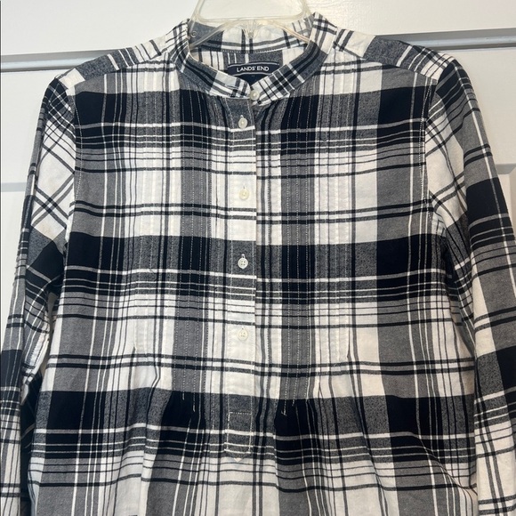 Lands' End Black and White Checkered Shirt size 8. - Picture 2 of 6